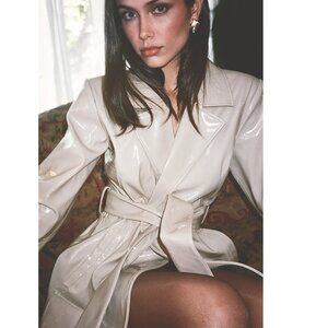 Tripp NYC *RARE!* 1980s Ivory Vinyl Leather Belted Coat
